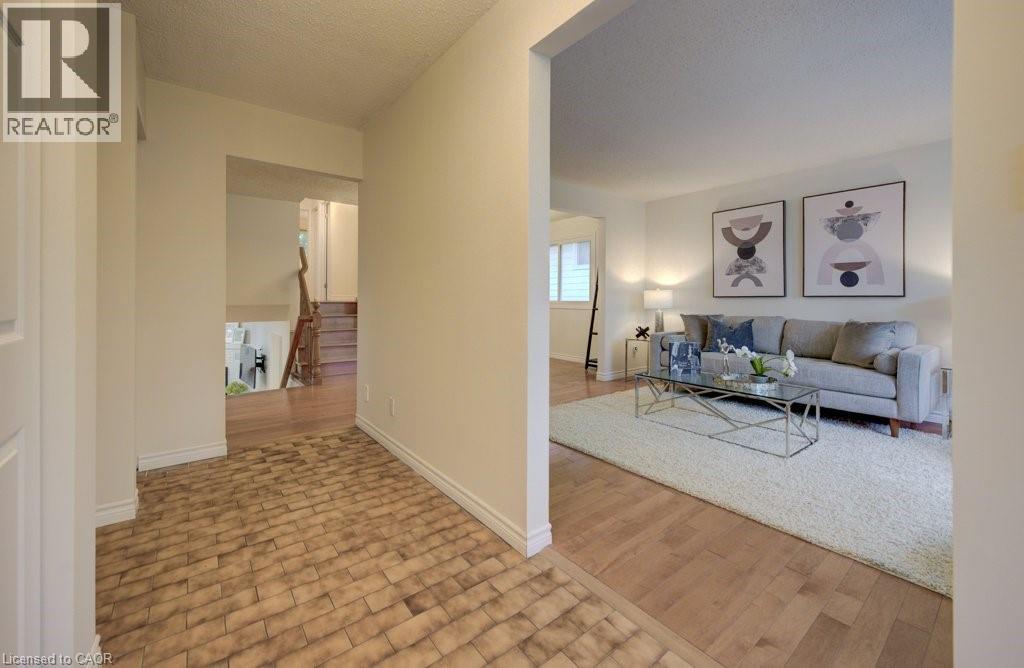 467 Redfox Road, Waterloo, Ontario  N2K 2V6 - Photo 6 - 40819181
