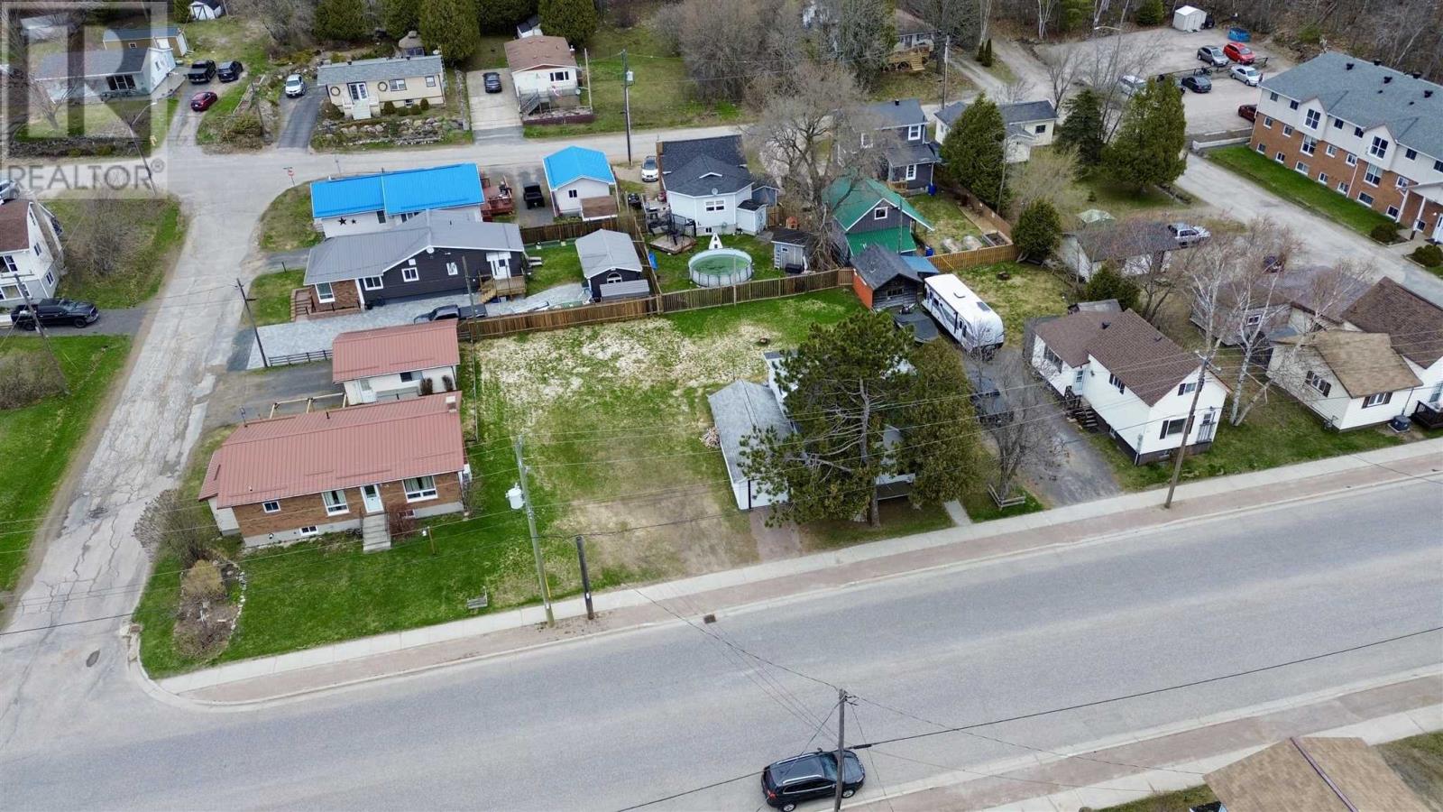 66 Hudson St, Blind River, Ontario  P0R 1C0 - Photo 10 - SM260892