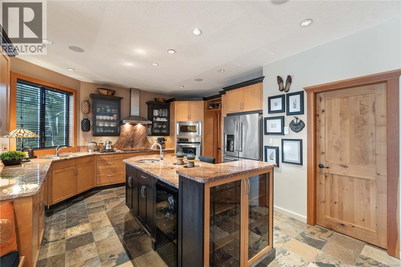 211 Ferntree Pl, Nanaimo, British Columbia  V9T 5M1 - Photo 18 - 1034867