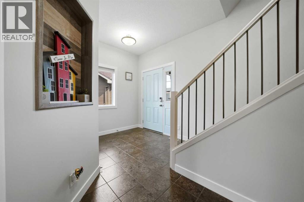 113 Coachman Way, Blackfalds, Alberta  T4M 0B4 - Photo 4 - A2306395