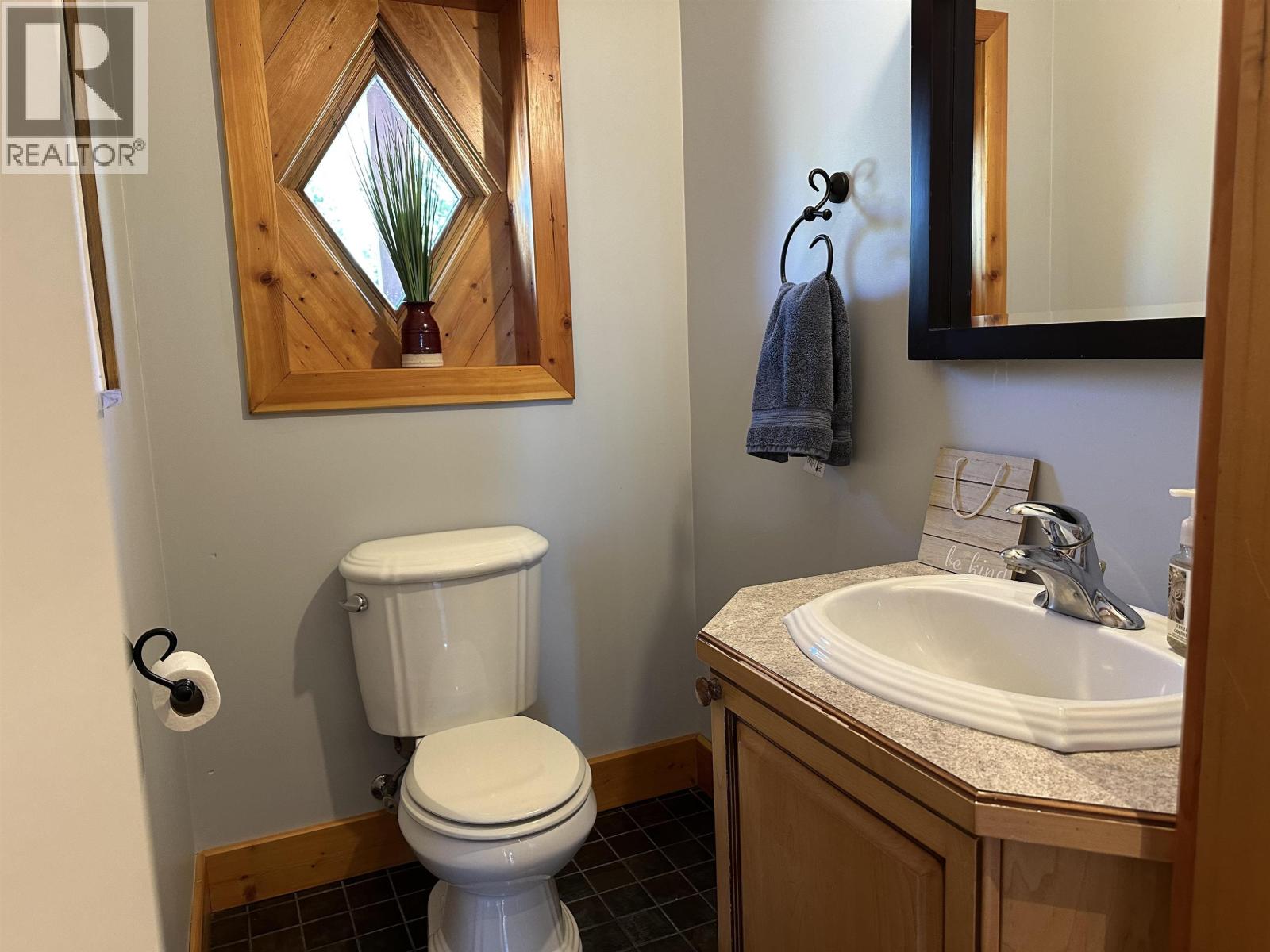 4775 Valhalla Road, Vanderhoof, British Columbia  V0J 3A0 - Photo 32 - R3120204