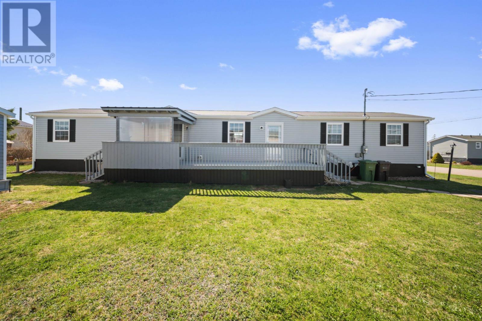 31 Kenzie Myers Avenue, Summerside, Prince Edward Island  C1N 0G9 - Photo 3 - 202609917