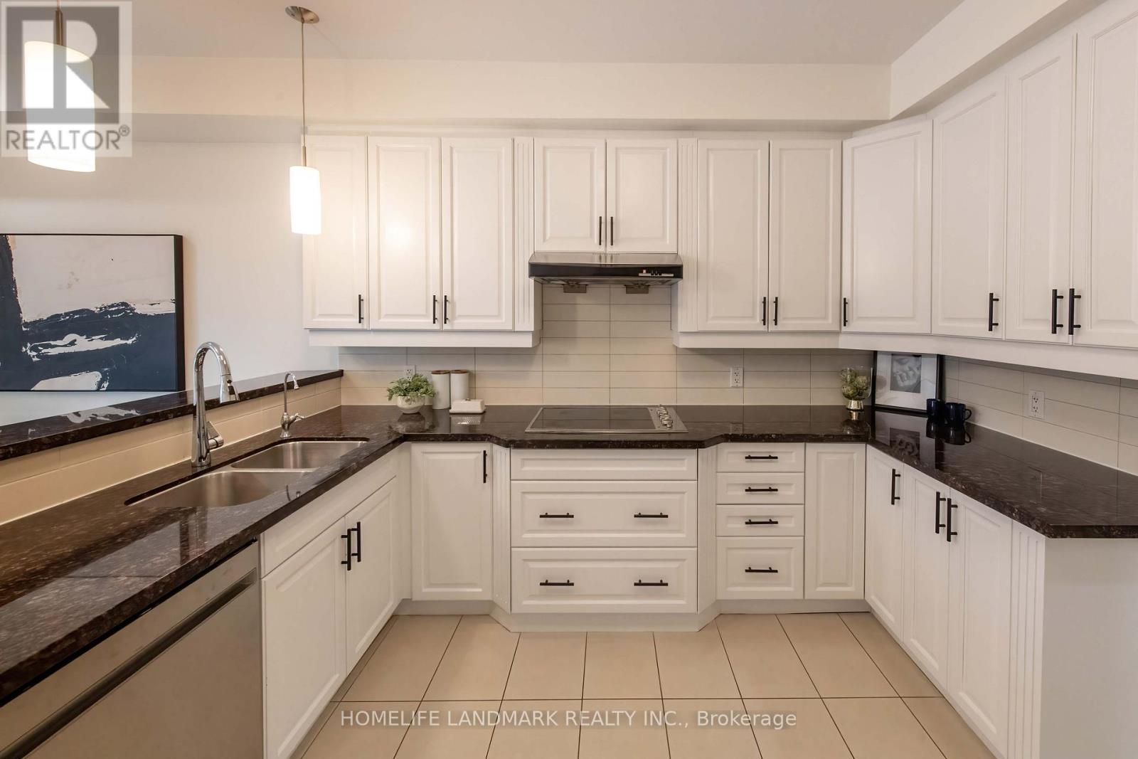 52 Clairtrell Road, Toronto, Ontario  M2N 5J6 - Photo 11 - C13090866