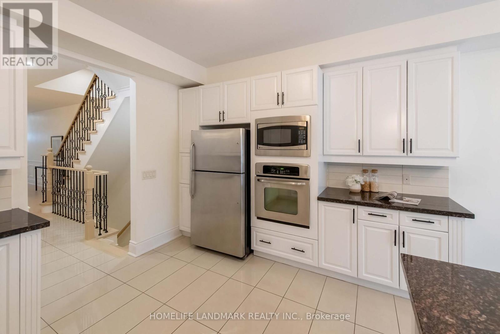 52 Clairtrell Road, Toronto, Ontario  M2N 5J6 - Photo 14 - C13090866