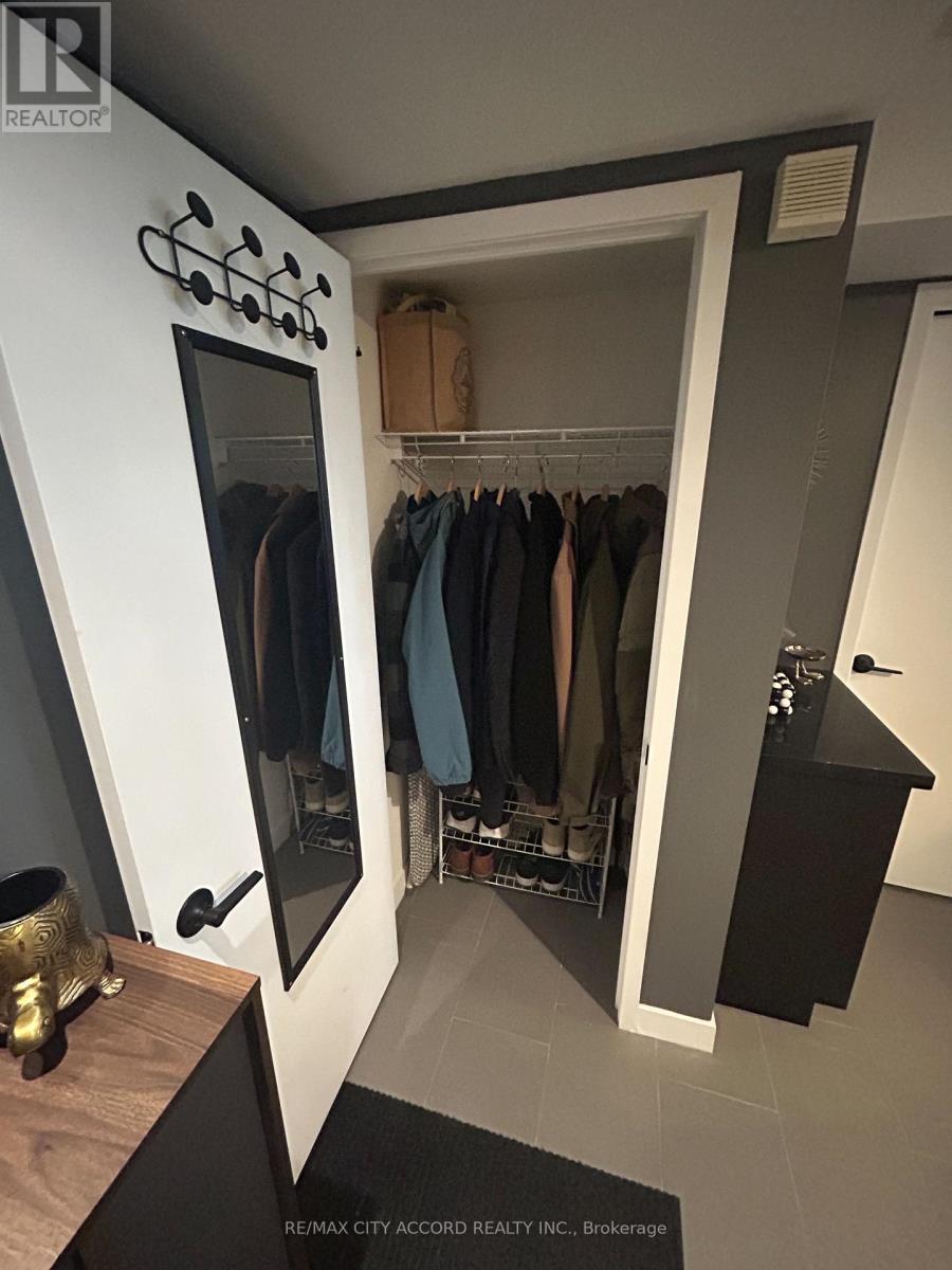 1505 - 15 Fort York Blvd Boulevard, Toronto, Ontario  M5V 3Y4 - Photo 6 - C13090996