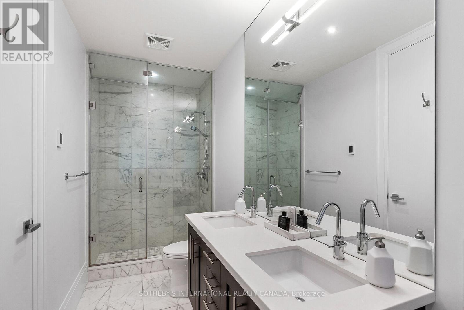Th 115 - 29 Queens Quay E, Toronto, Ontario  M5E 0A4 - Photo 26 - C13091022