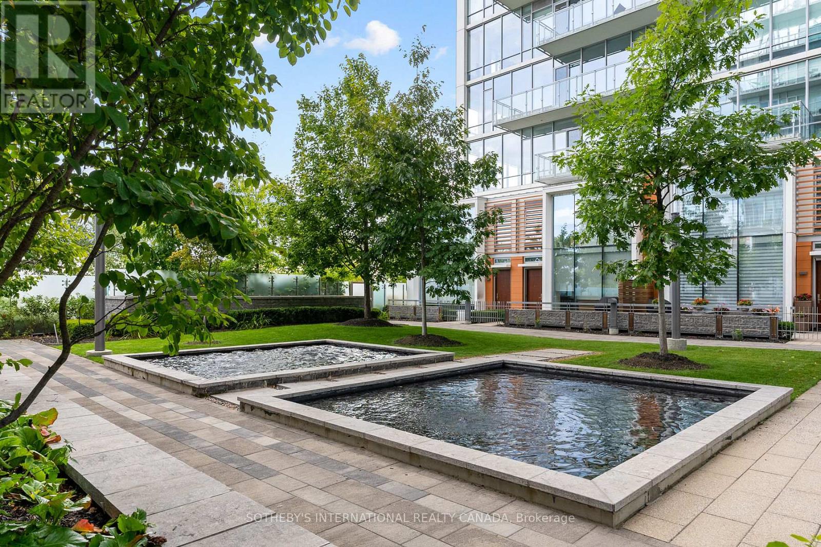 Th 115 - 29 Queens Quay E, Toronto, Ontario  M5E 0A4 - Photo 36 - C13091022
