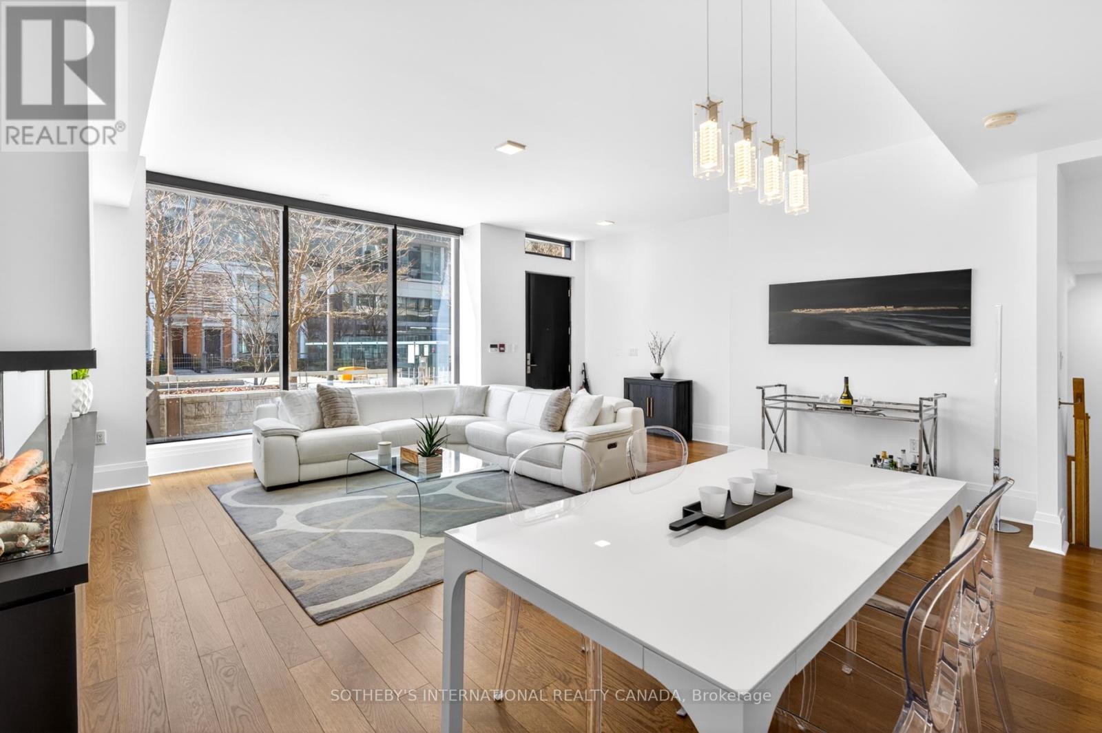 Th 115 - 29 Queens Quay E, Toronto, Ontario  M5E 0A4 - Photo 8 - C13091022