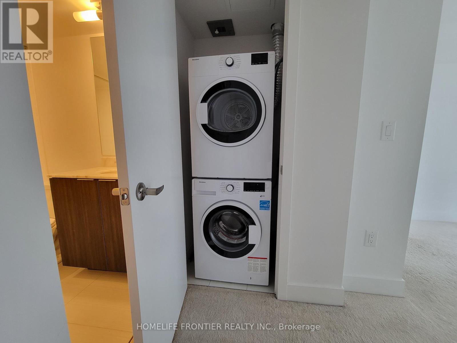 1701 - 955 Bay Street, Toronto, Ontario  M5S 2A2 - Photo 15 - C13091068