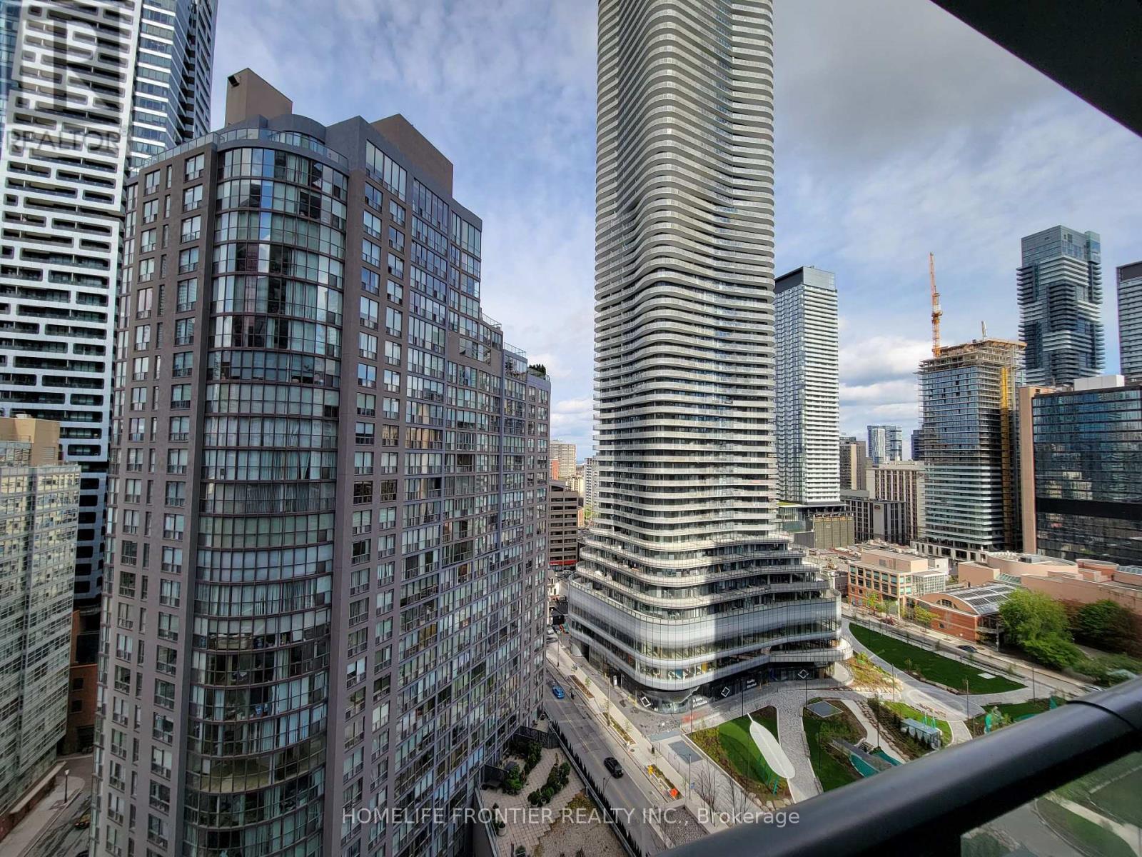 1701 - 955 Bay Street, Toronto, Ontario  M5S 2A2 - Photo 20 - C13091068