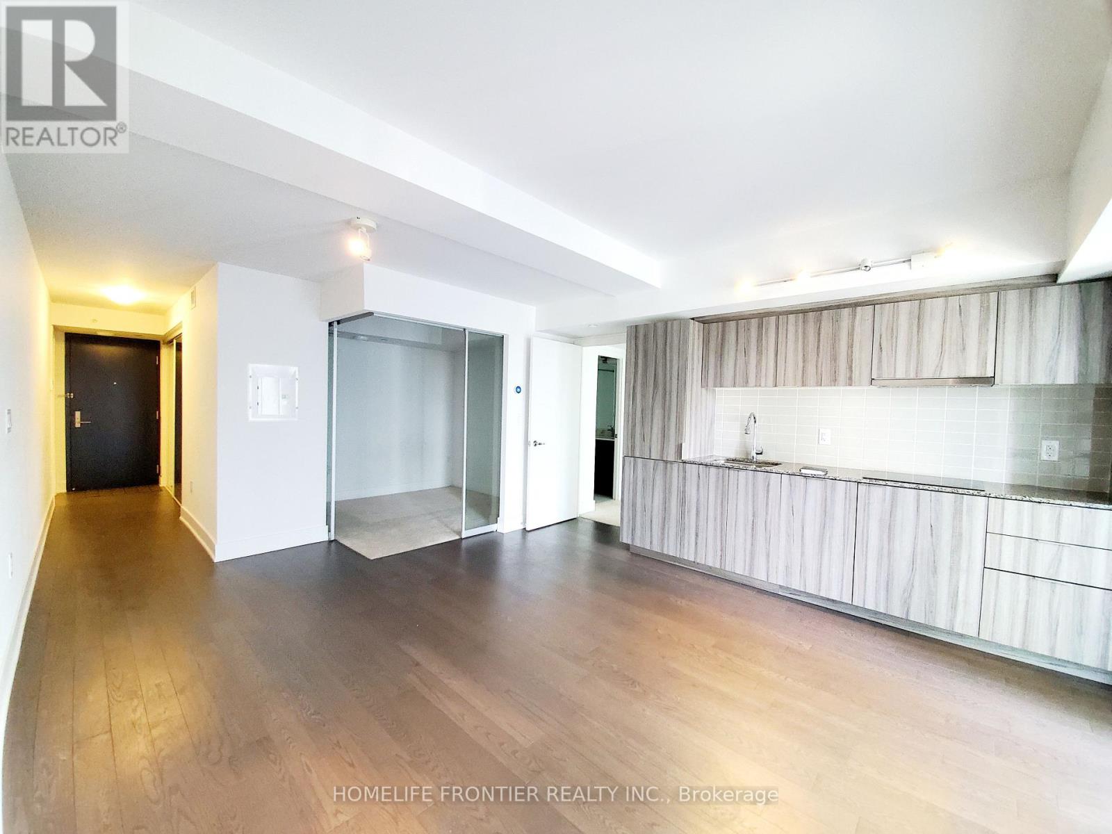 1701 - 955 Bay Street, Toronto, Ontario  M5S 2A2 - Photo 5 - C13091068