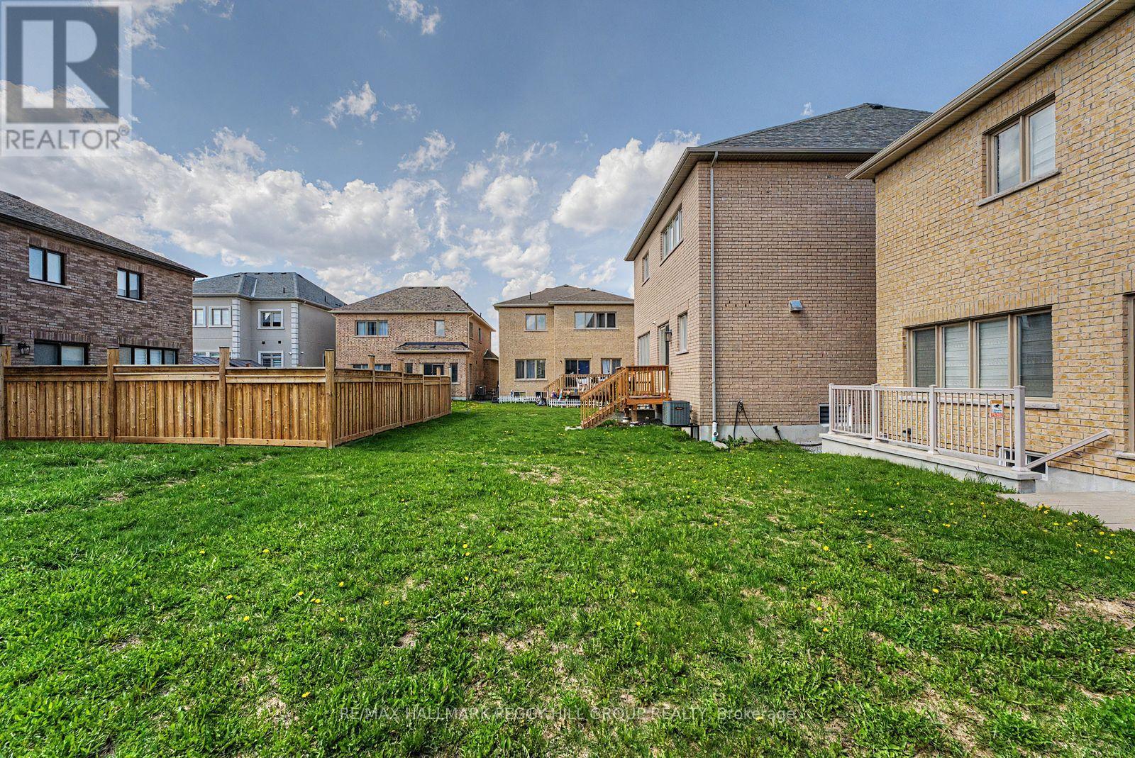 34 Valleo Street, Georgina, Ontario  L4P 0K1 - Photo 15 - N12959940