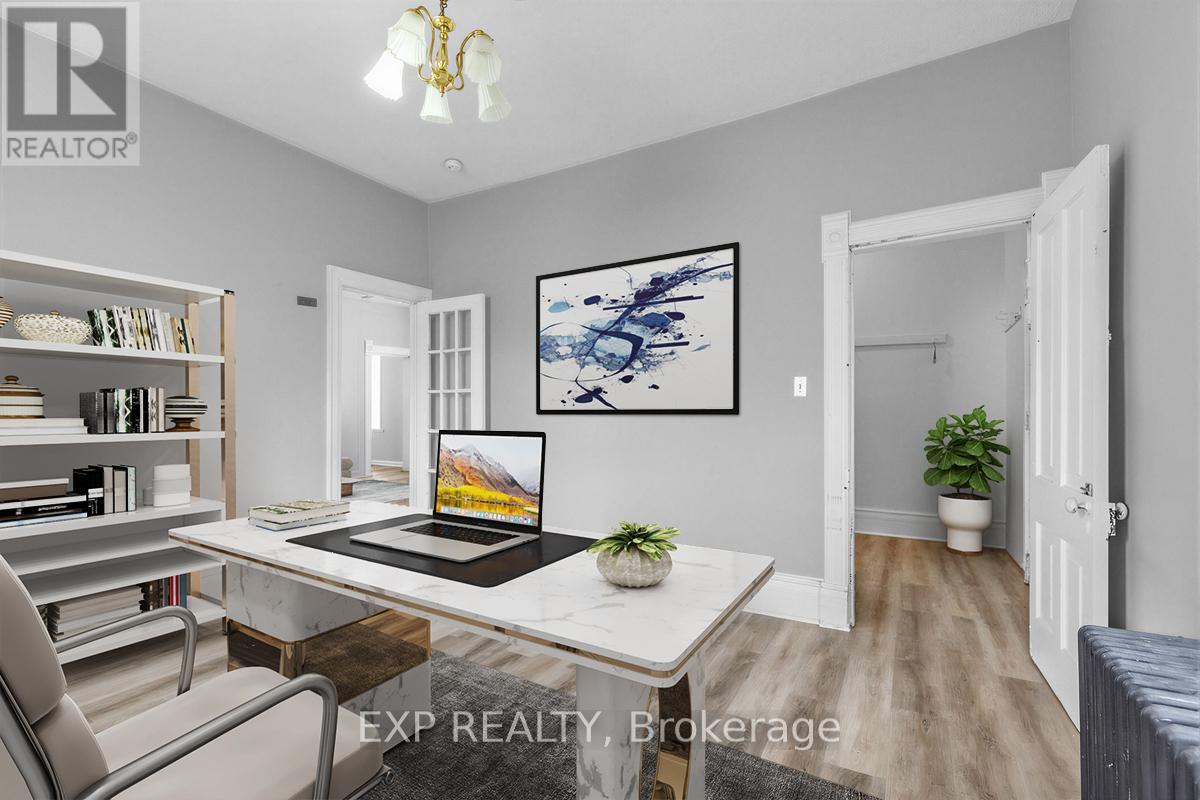 79 Barrie Street E, Bradford West Gwillimbury, Ontario  L3Z 2B7 - Photo 4 - N13079228
