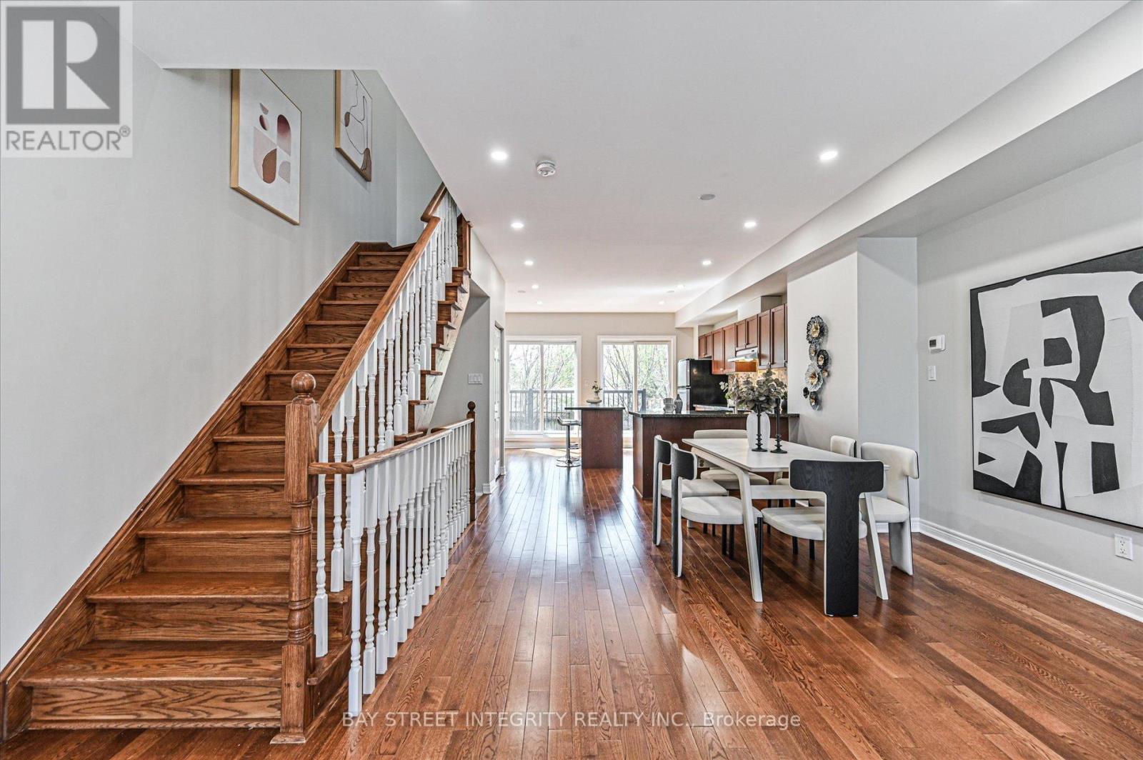5 Pherrill Mews, Toronto, Ontario  M1M 0B7 - Photo 12 - E13090786