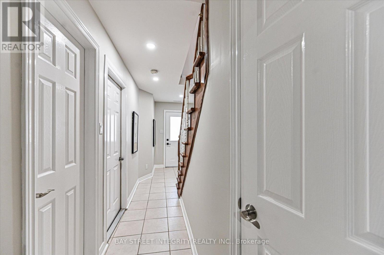 5 Pherrill Mews, Toronto, Ontario  M1M 0B7 - Photo 5 - E13090786