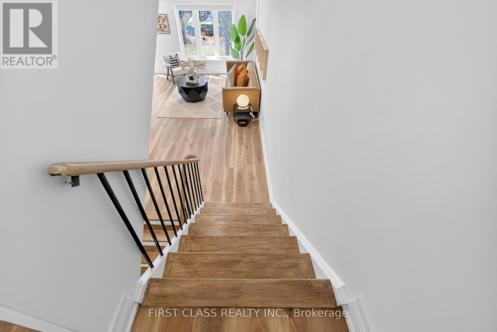 54 Puma Drive, Toronto, Ontario  M1V 1G9 - Photo 21 - E13090814