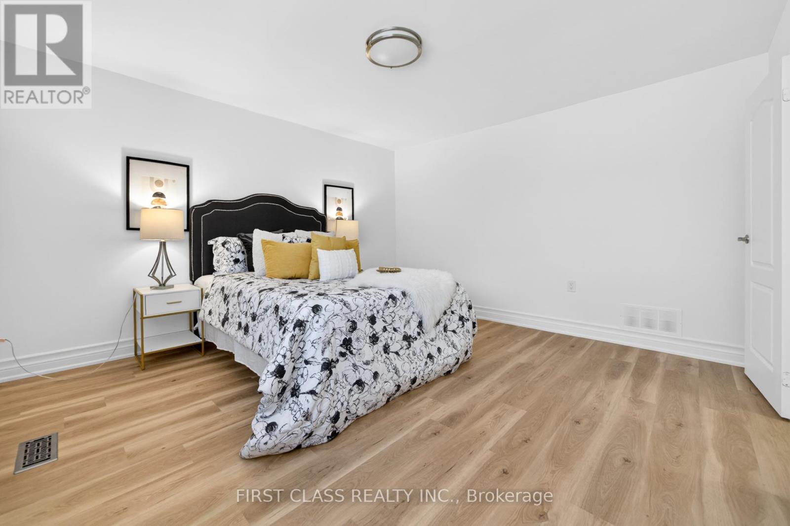 54 Puma Drive, Toronto, Ontario  M1V 1G9 - Photo 23 - E13090814