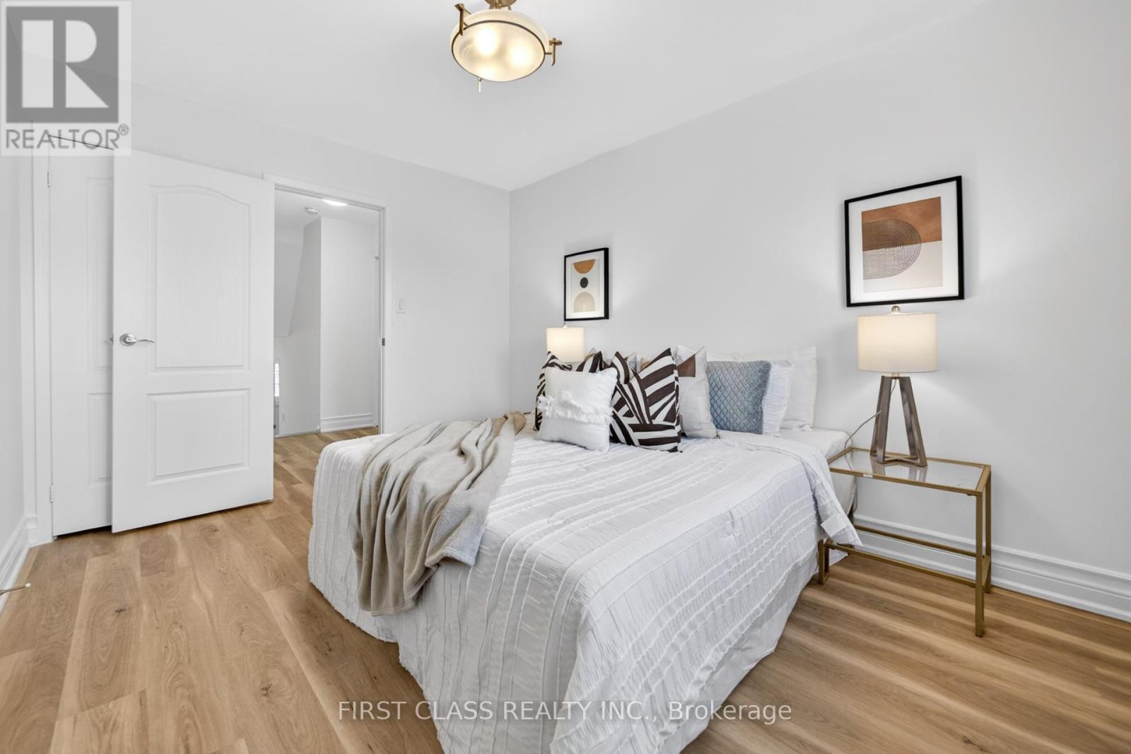 54 Puma Drive, Toronto, Ontario  M1V 1G9 - Photo 32 - E13090814