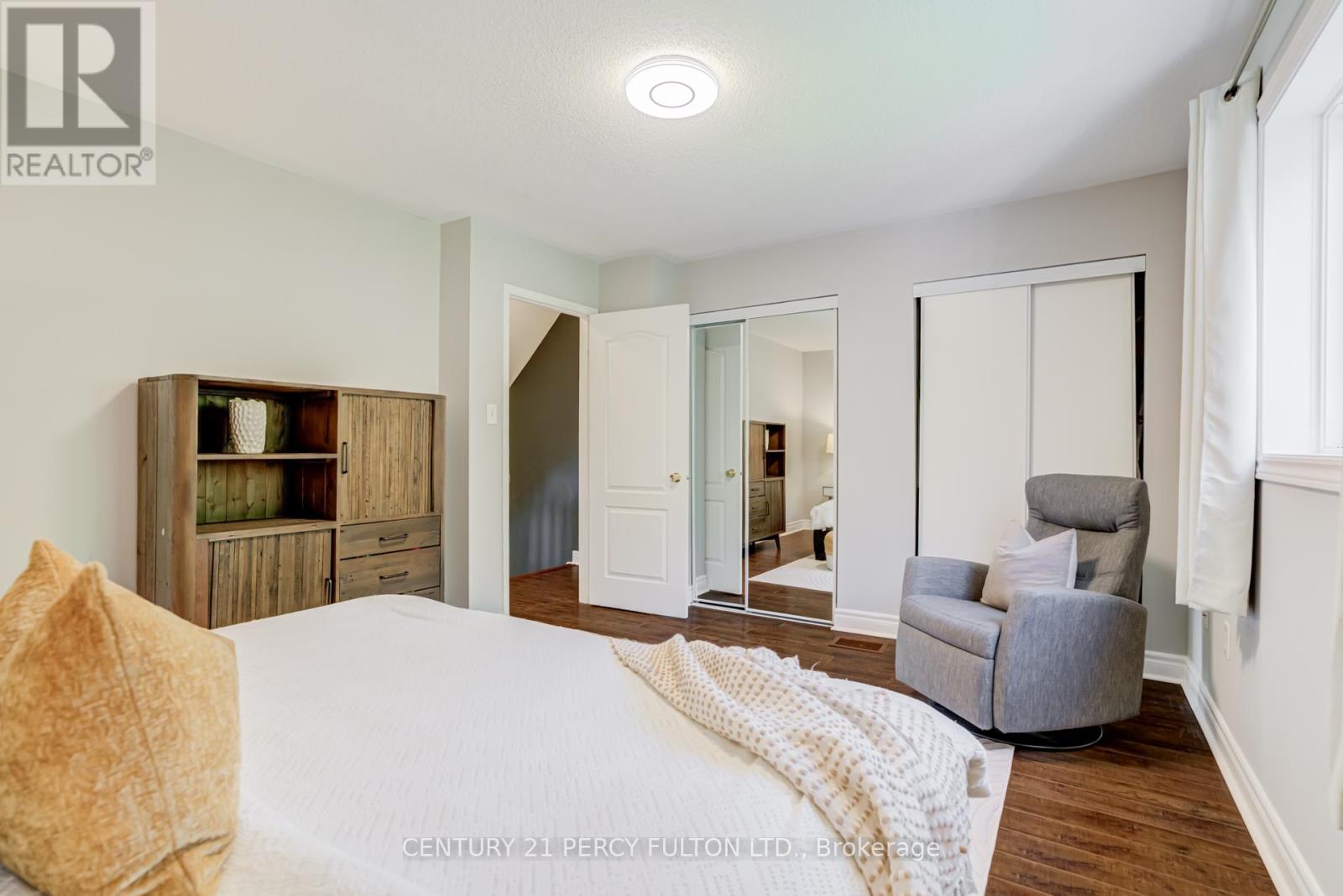 383 Sparrow Circle, Pickering, Ontario  L1V 7E7 - Photo 24 - E13090838