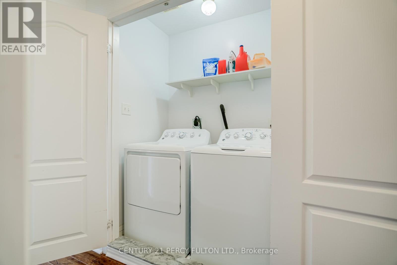 383 Sparrow Circle, Pickering, Ontario  L1V 7E7 - Photo 27 - E13090838