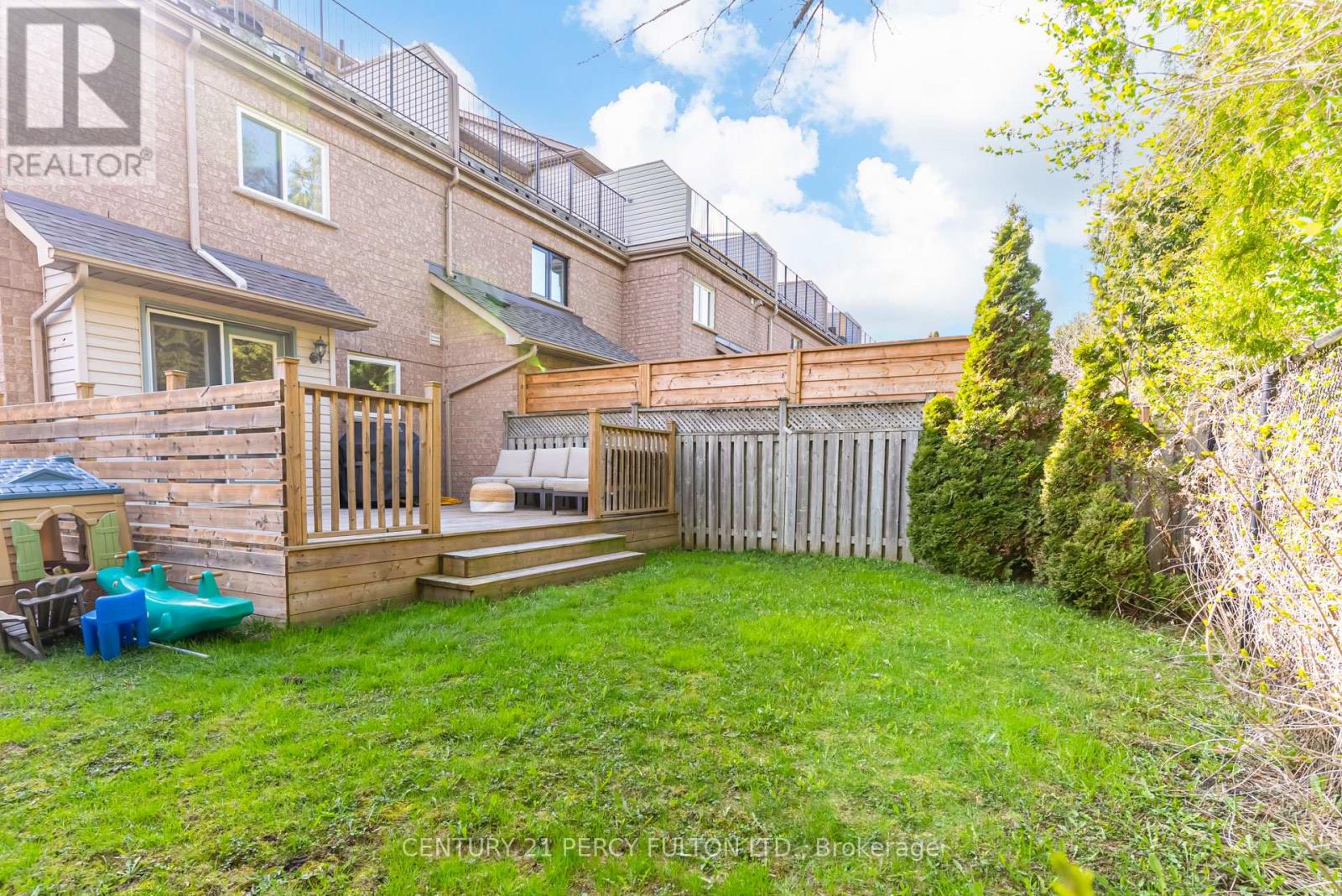 383 Sparrow Circle, Pickering, Ontario  L1V 7E7 - Photo 44 - E13090838