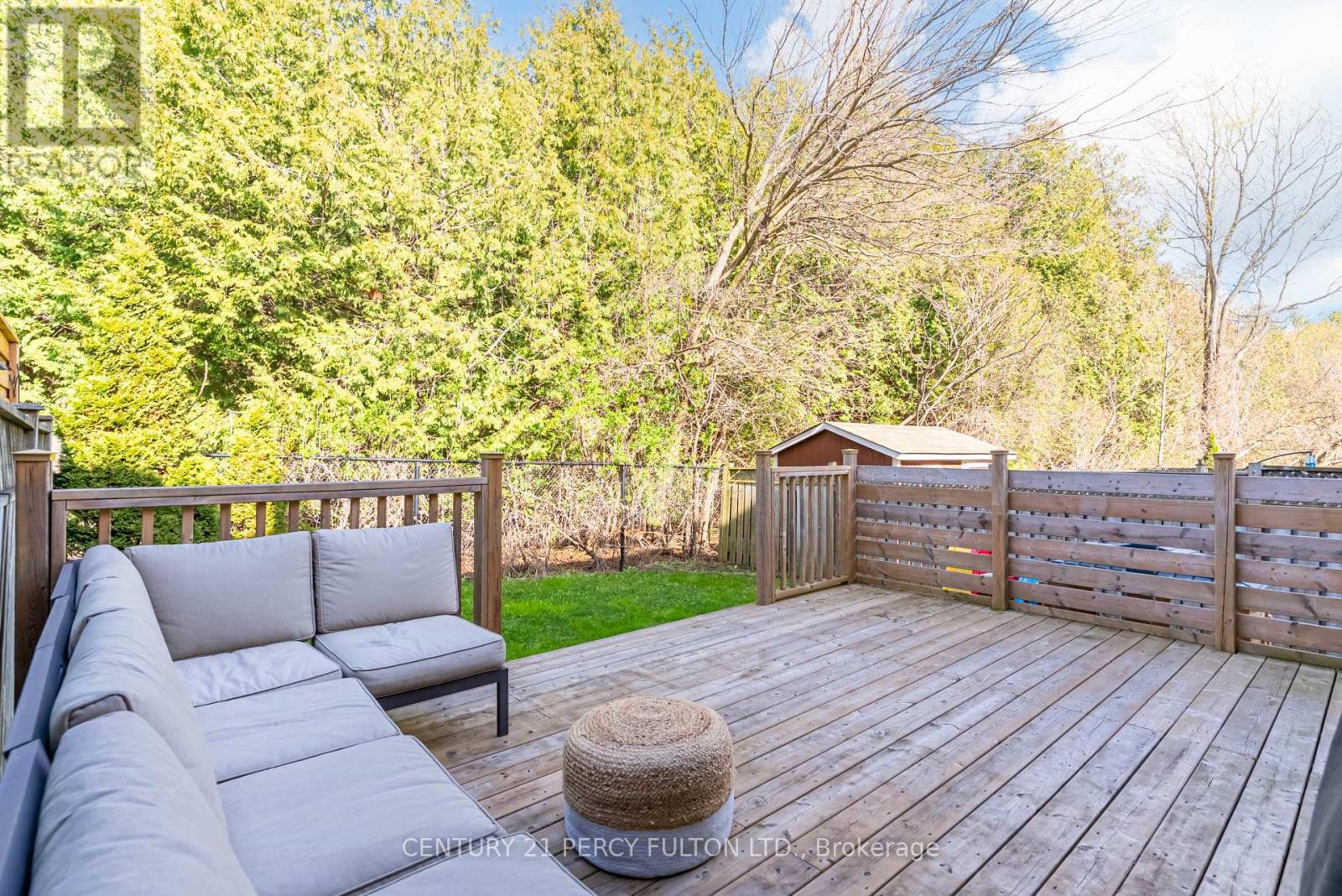 383 Sparrow Circle, Pickering, Ontario  L1V 7E7 - Photo 48 - E13090838