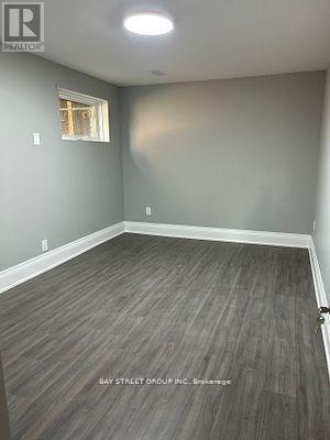 2086 Pharmacy Avenue, Toronto, Ontario  M1W 1H8 - Photo 13 - E13090980