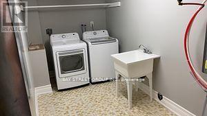 2086 Pharmacy Avenue, Toronto, Ontario  M1W 1H8 - Photo 14 - E13090980