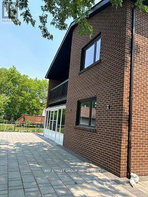2086 Pharmacy Avenue, Toronto, Ontario  M1W 1H8 - Photo 2 - E13090980