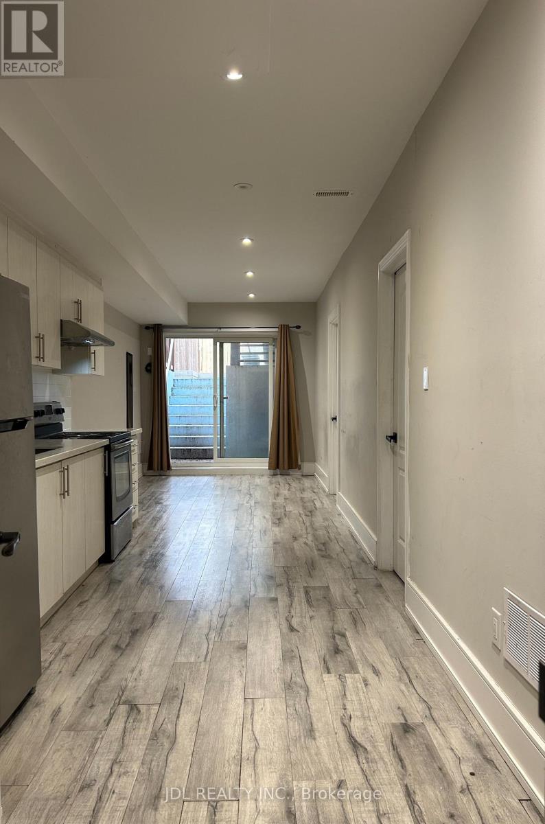 Basement - 105b Pitt Ave. Avenue, Toronto, Ontario  M1L 2R5 - Photo 2 - E13091002