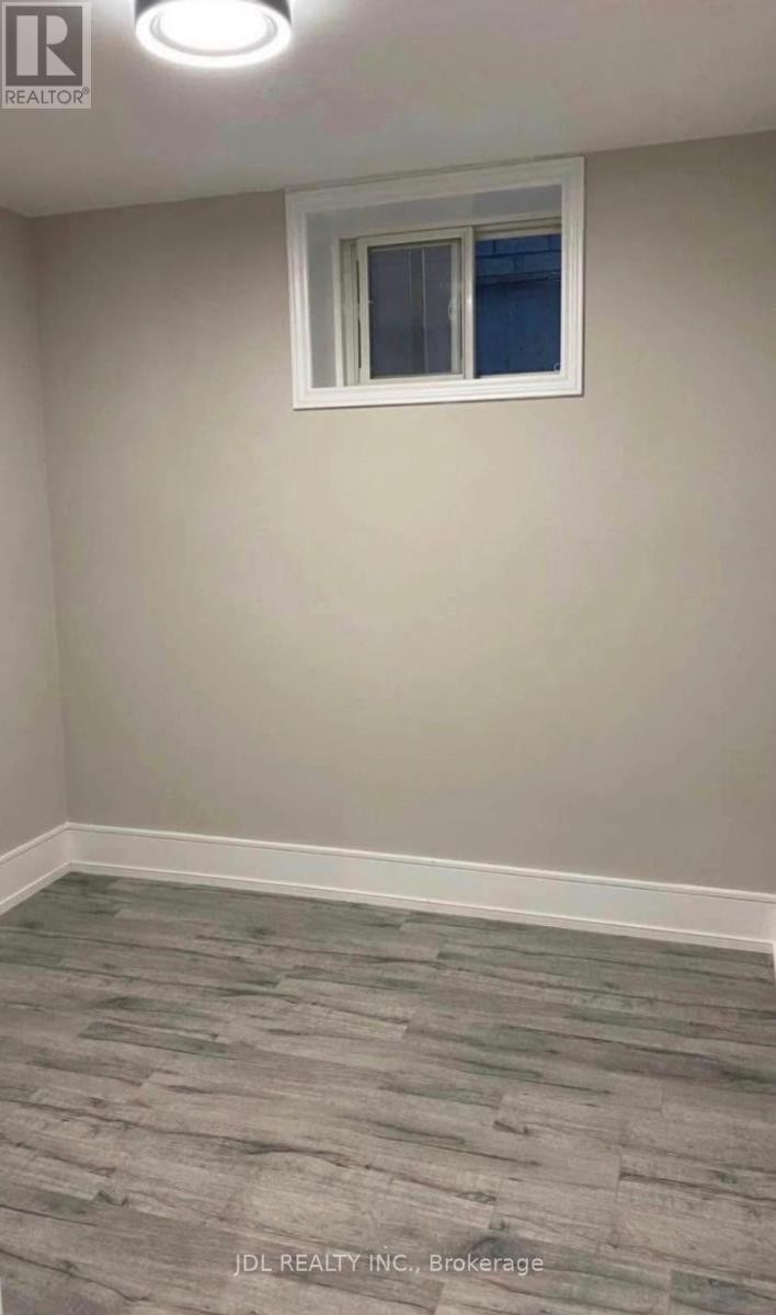 Basement - 105b Pitt Ave. Avenue, Toronto, Ontario  M1L 2R5 - Photo 6 - E13091002