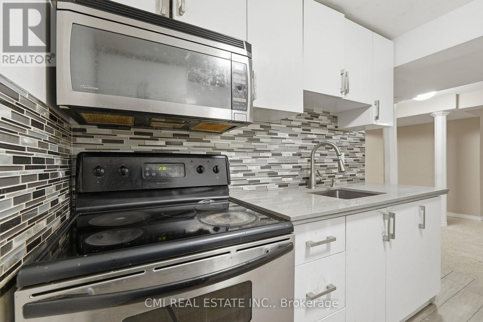 560 Steeple Hill, Pickering, Ontario  L1V 5Z3 - Photo 19 - E13091010