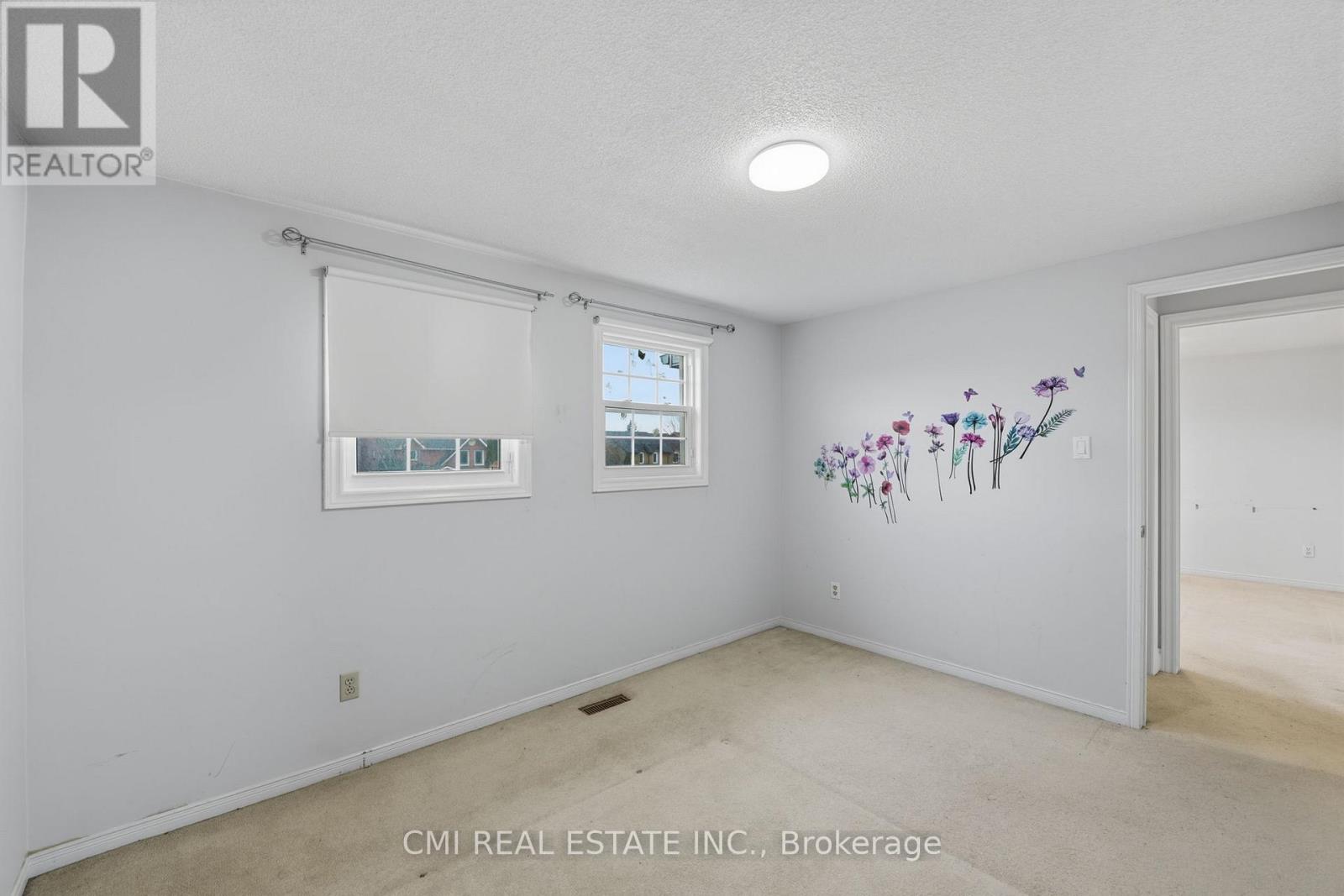 560 Steeple Hill, Pickering, Ontario  L1V 5Z3 - Photo 26 - E13091010