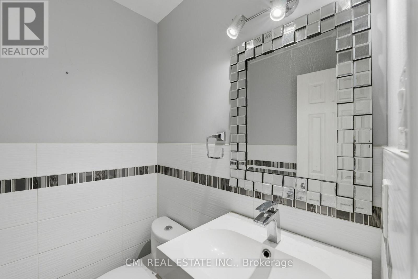 560 Steeple Hill, Pickering, Ontario  L1V 5Z3 - Photo 27 - E13091010