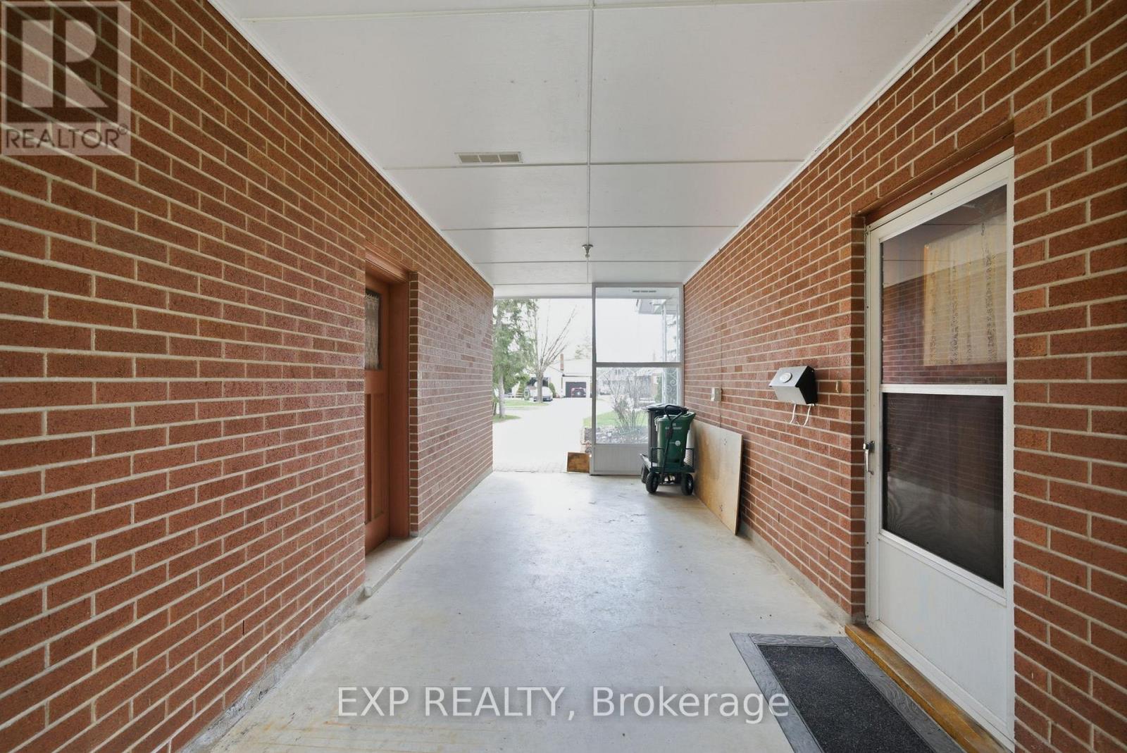 20 Roosevelt Street, Kawartha Lakes, Ontario  K9V 2X7 - Photo 31 - X13033682