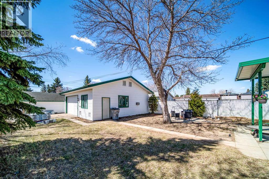 737 9 Avenue, Wainwright, Alberta  T9W 1B9 - Photo 21 - A2308220