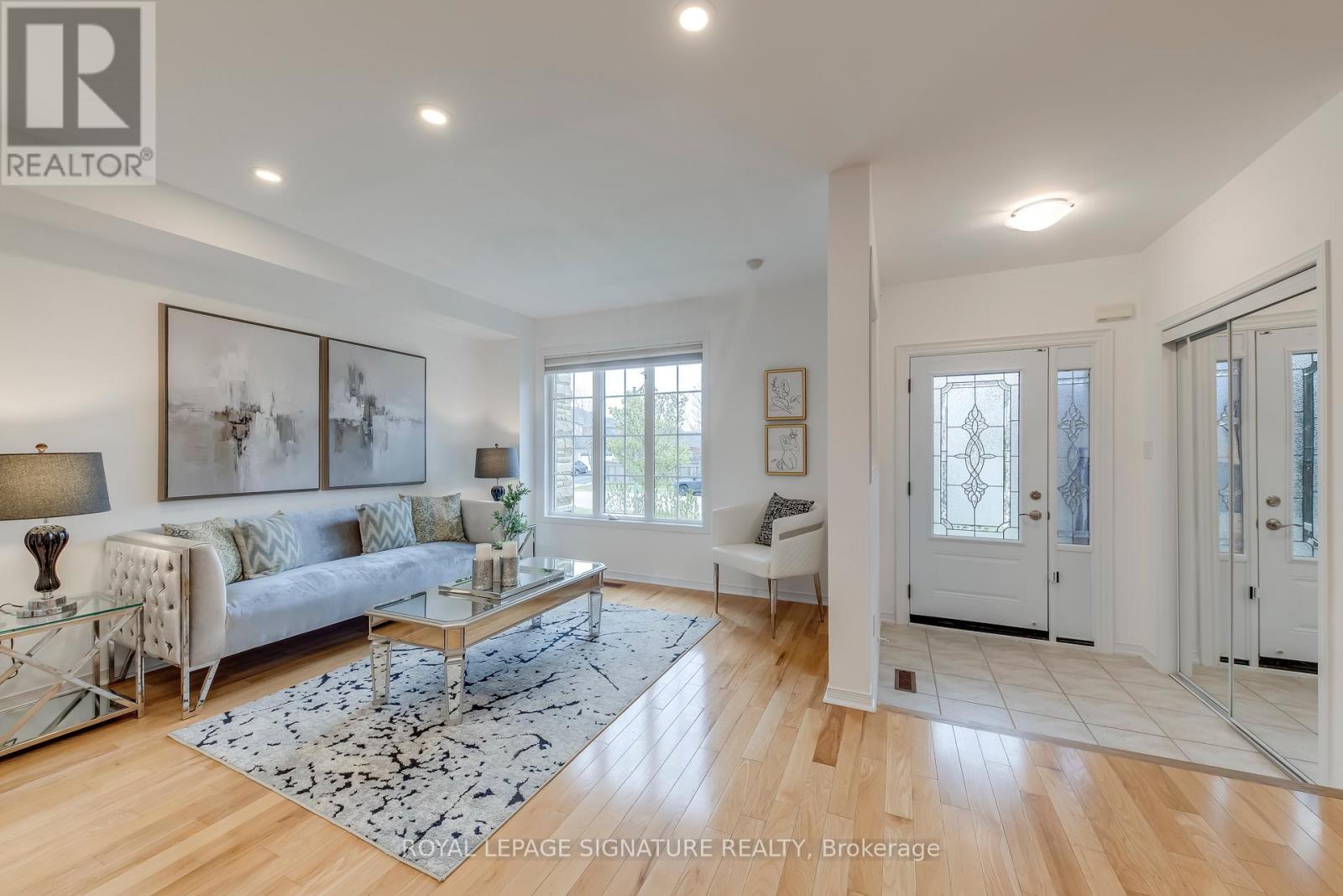251 Mingay Avenue, Markham, Ontario  L6E 1J1 - Photo 2 - N13090796