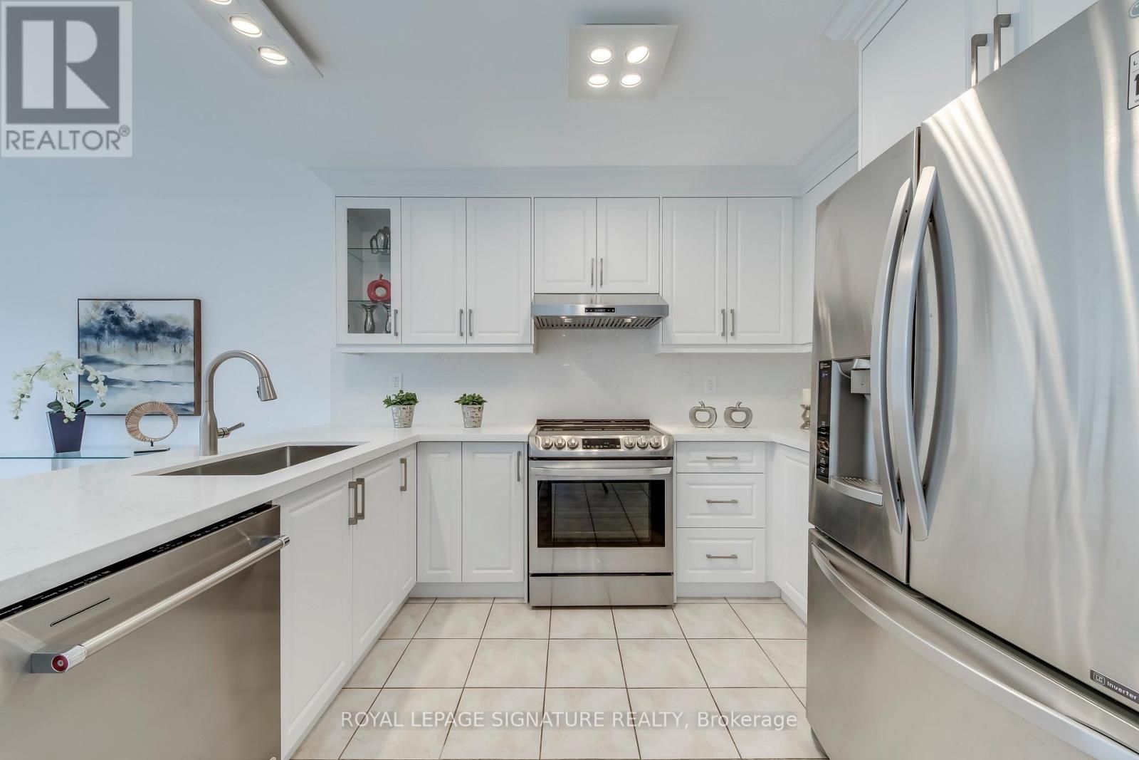 251 Mingay Avenue, Markham, Ontario  L6E 1J1 - Photo 8 - N13090796