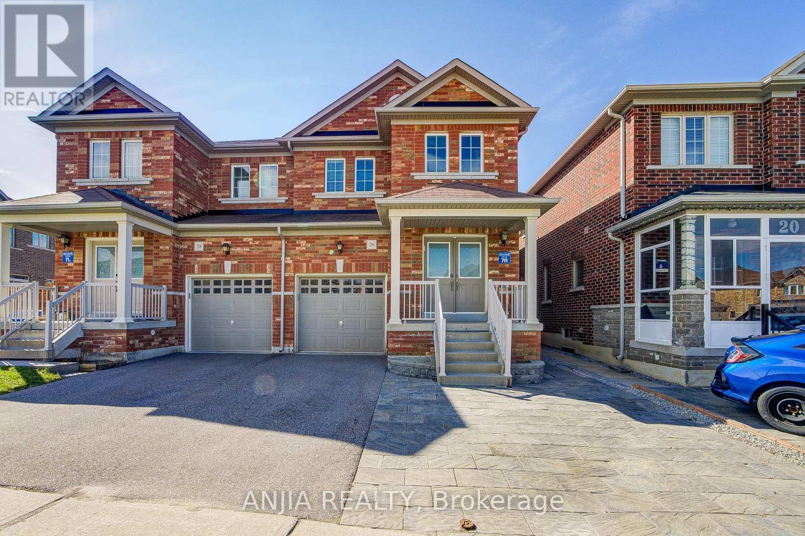 26 Hare Farm Gate, Whitchurch-Stouffville, Ontario  L4A 0Y6 - Photo 1 - N13090892