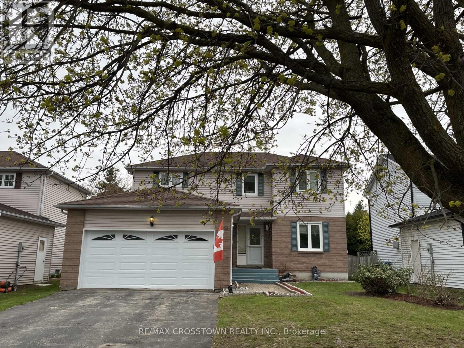 1053 Vance Crescent, Innisfil, Ontario  L9S 1V6 - Photo 1 - N13090920