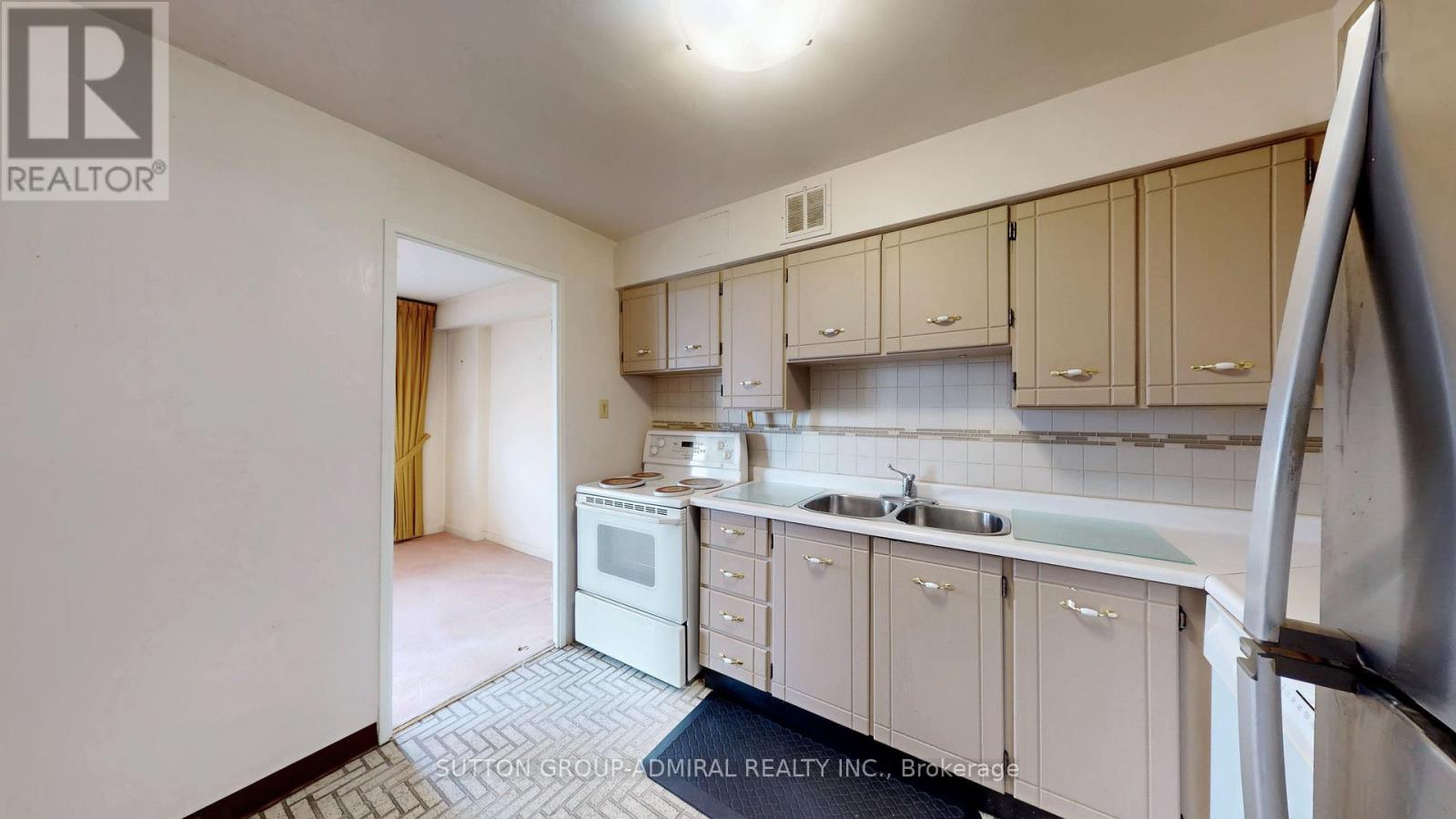 1011 - 80 Inverlochy Boulevard, Markham, Ontario  L3T 4P3 - Photo 21 - N13091052