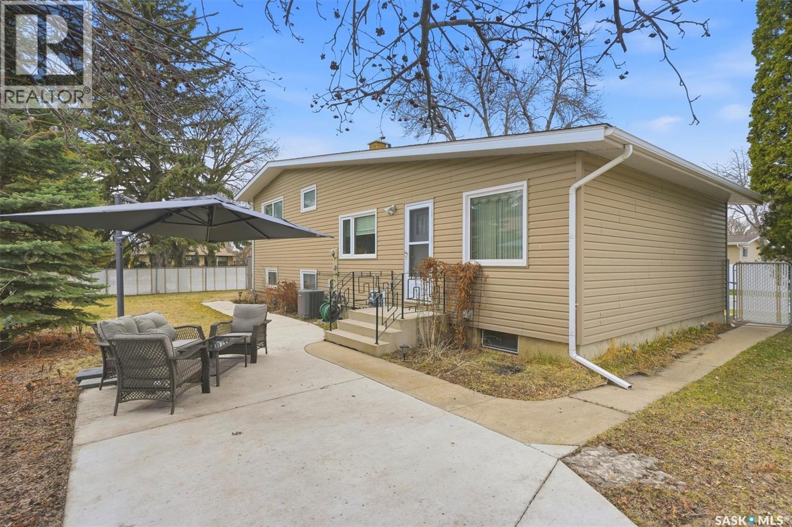 2501 Arlington Avenue, Saskatoon, Saskatchewan  S7J 2J3 - Photo 44 - SK035070