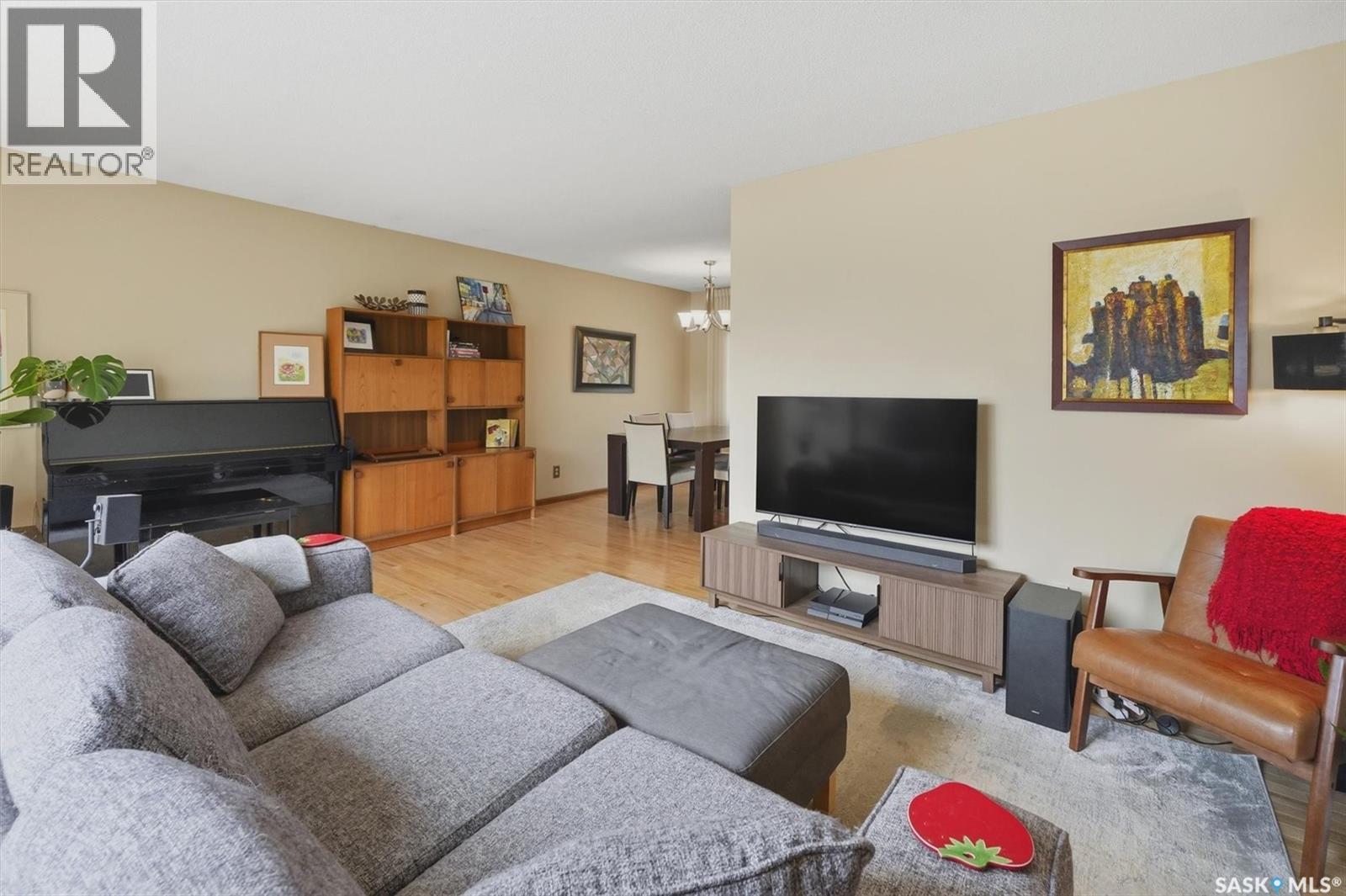 2501 Arlington Avenue, Saskatoon, Saskatchewan  S7J 2J3 - Photo 5 - SK035070