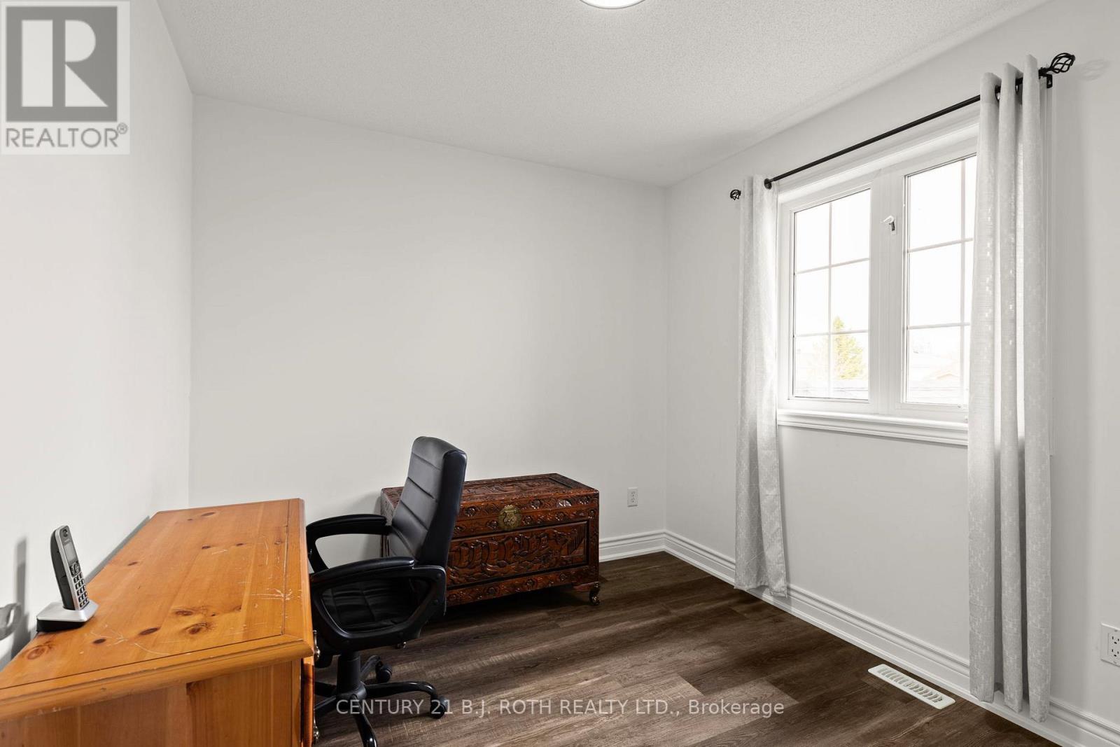 45 White Elm Road, Barrie, Ontario  L4N 0E5 - Photo 14 - S13090938