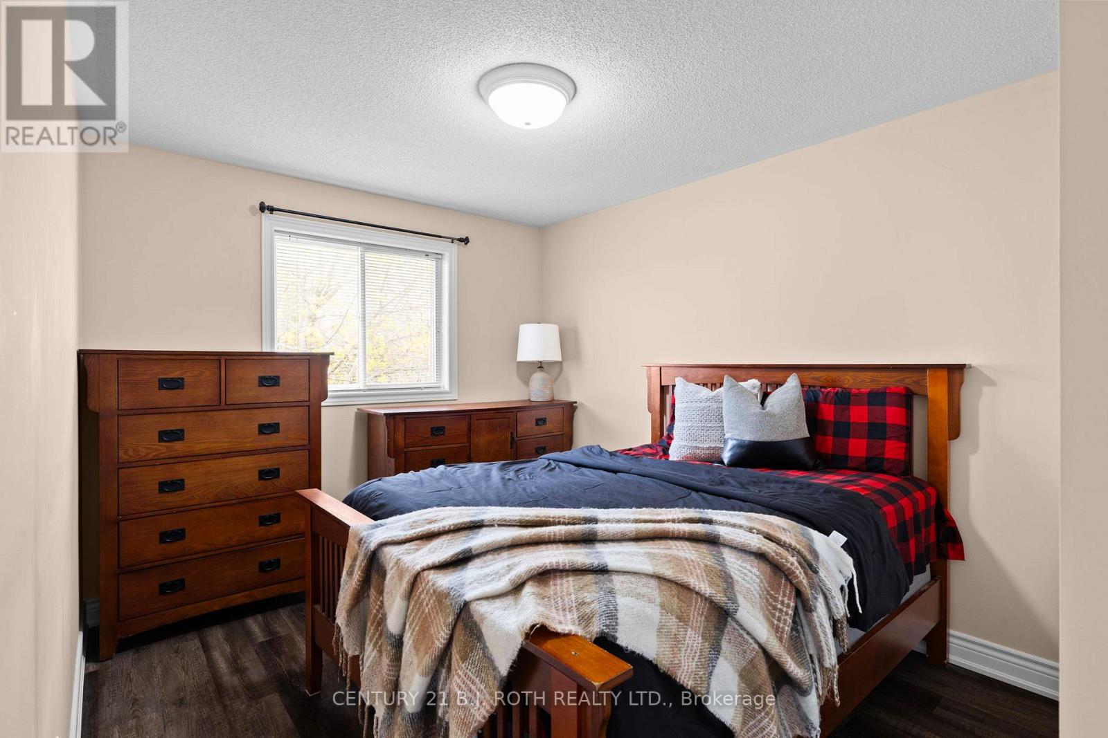 45 White Elm Road, Barrie, Ontario  L4N 0E5 - Photo 16 - S13090938