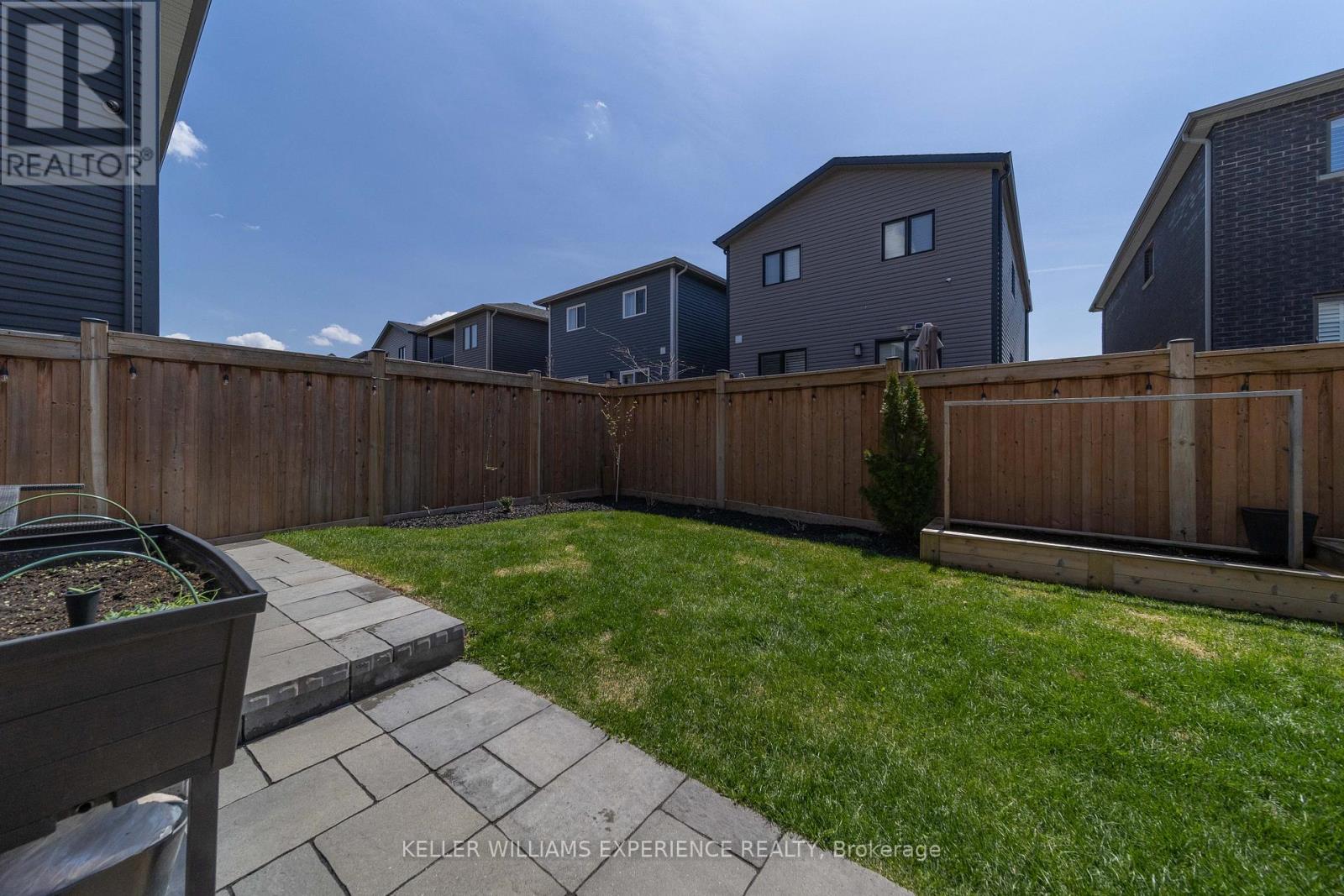52 Mabern Street, Barrie, Ontario  L9J 0J2 - Photo 29 - S13090948
