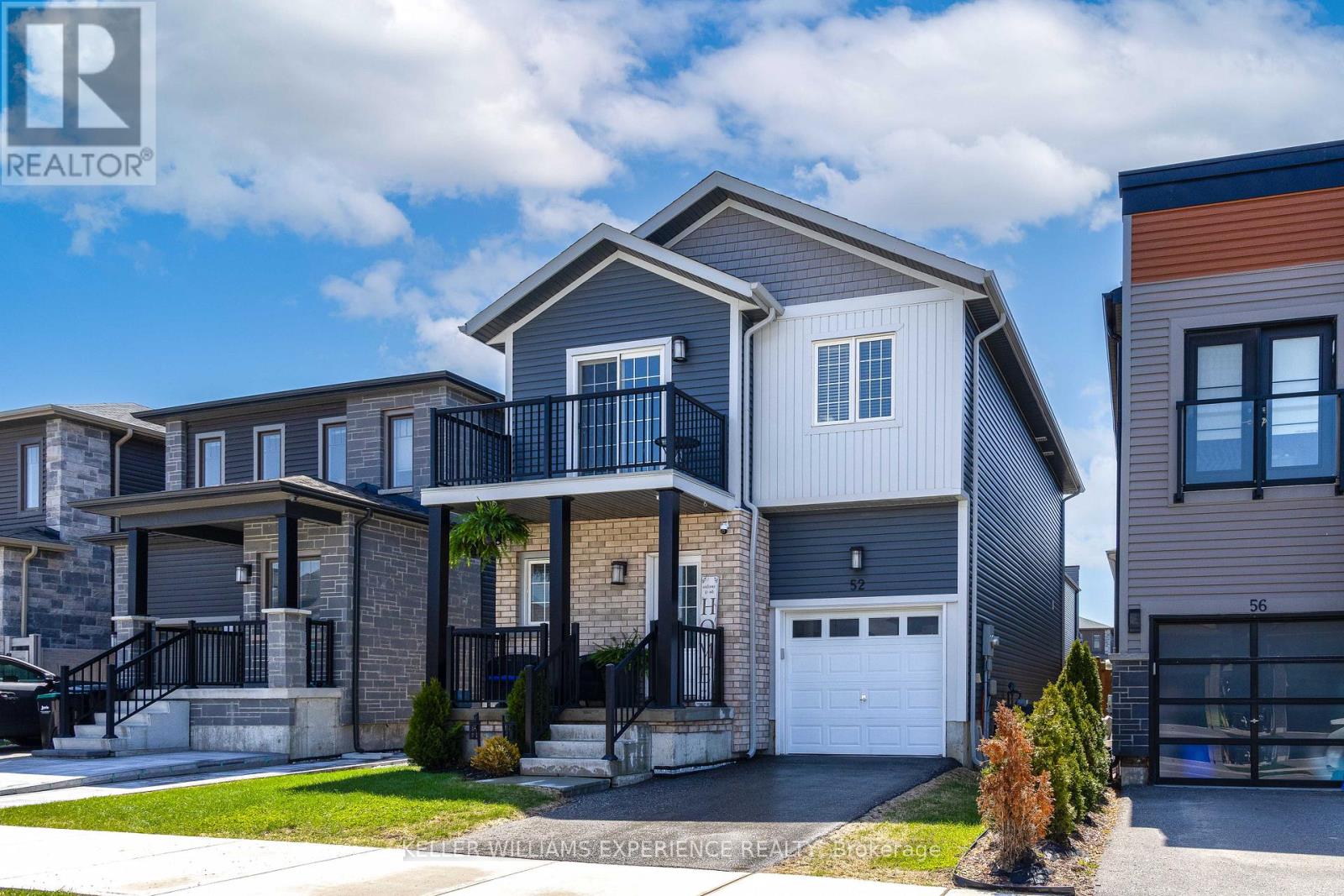 52 Mabern Street, Barrie, Ontario  L9J 0J2 - Photo 3 - S13090948