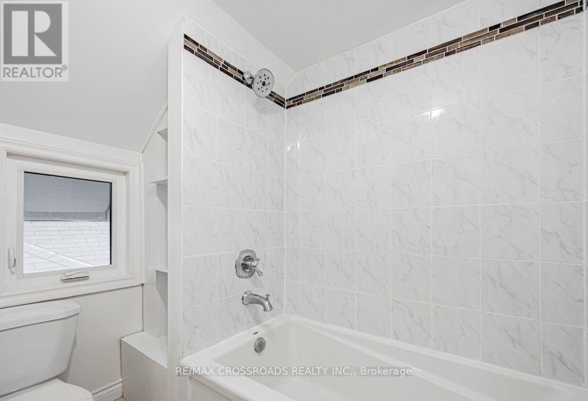 111 Elgin Street W, Oshawa, Ontario  L1G 1S5 - Photo 26 - E13083868