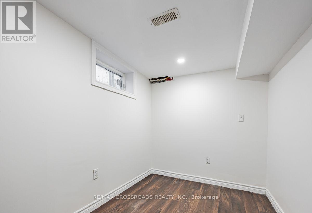 111 Elgin Street W, Oshawa, Ontario  L1G 1S5 - Photo 37 - E13083868