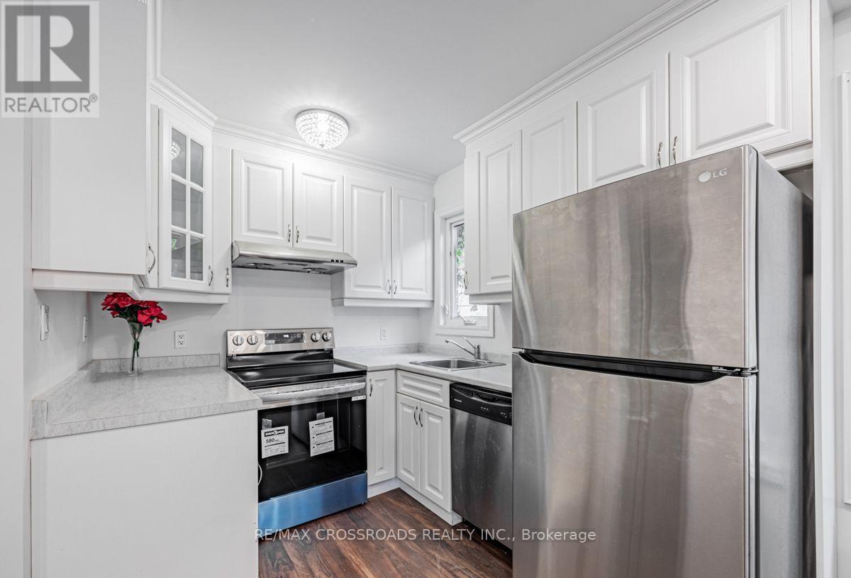 111 Elgin Street W, Oshawa, Ontario  L1G 1S5 - Photo 19 - E13083868